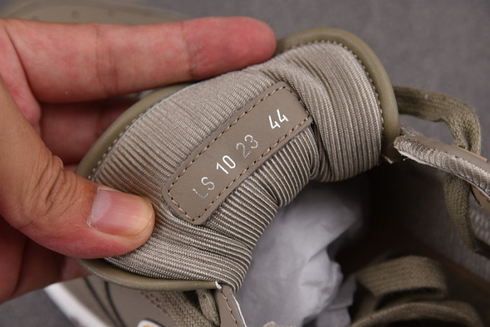 DIO* SNEAKERS B57 T5700-120