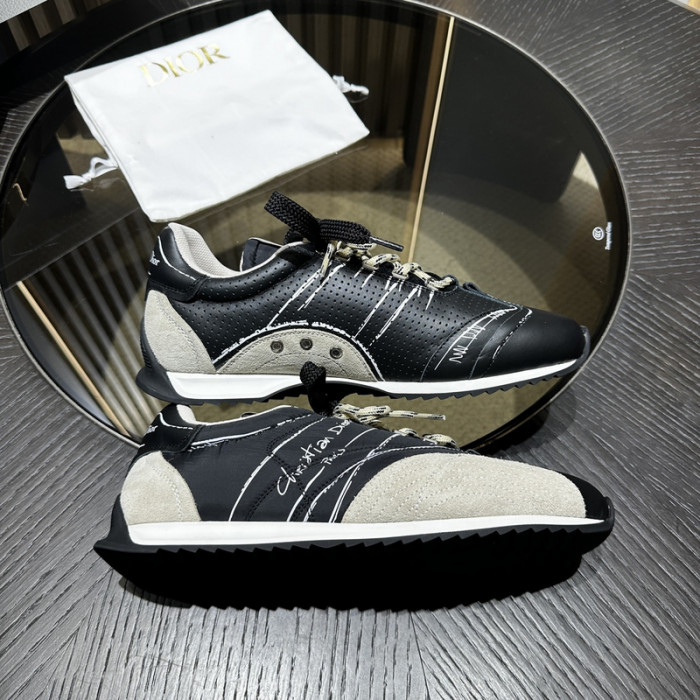 D1OR SNEAKERS T0000-235