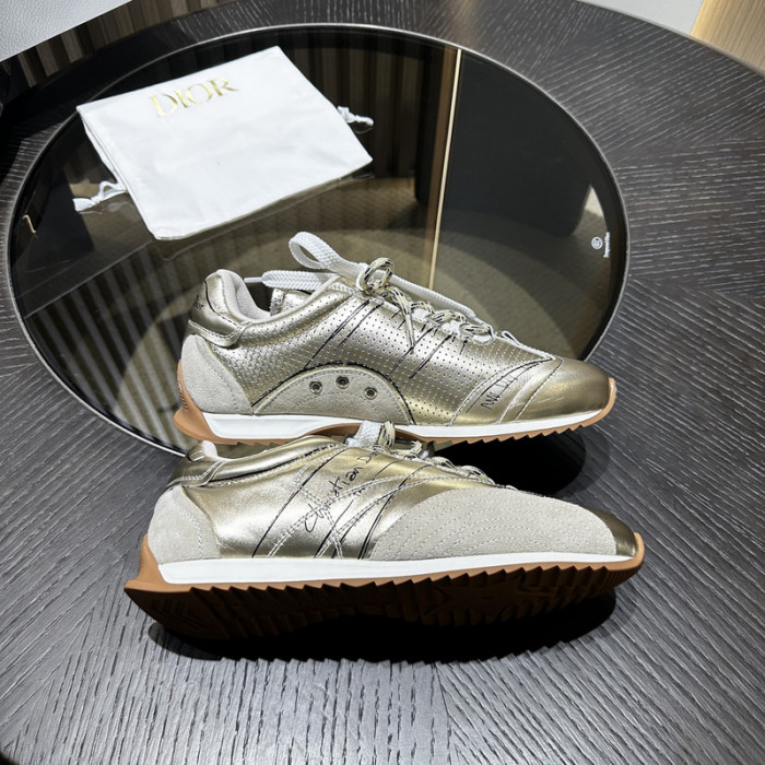 D1OR SNEAKERS T0000-232