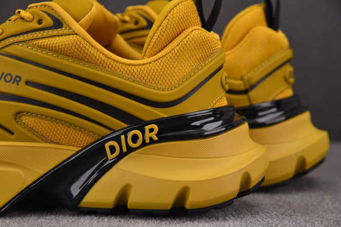 D1OR SNEAKERS B44 T0000-239